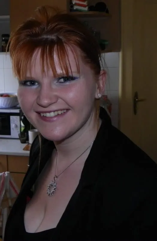 Melanie, 34 Jahre — diskrete affäre in Hannover
