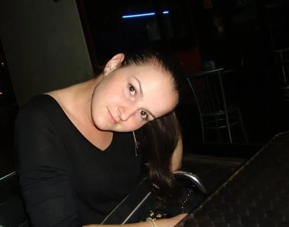 Mira, 23 Jahre — diskrete affäre in Lage
