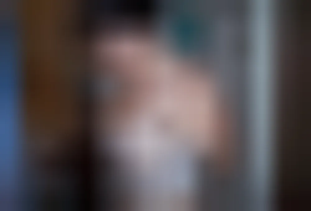 Clara, 31 Jahre — diskrete affäre in Kassel