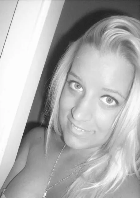 Nina, 31 Jahre — diskrete affäre in Bremen
