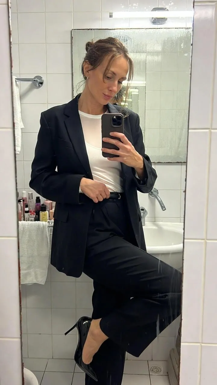 Zina, 22 Jahre — diskrete affäre in Köln