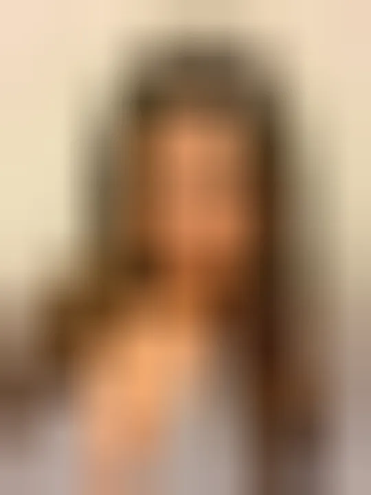 Lola, 23 Jahre — diskrete affäre in Würzburg