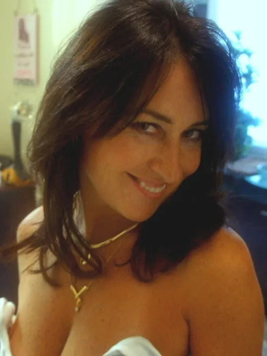 Astrid, 36 Jahre — diskrete affäre in Gera