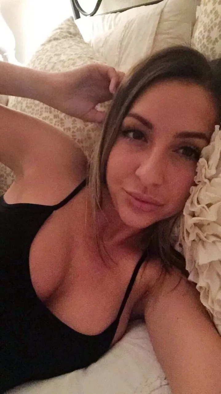 Melanie, 29 Jahre — diskrete affäre in Offenbach