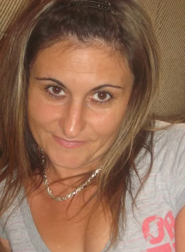 Ava, 24 Jahre — diskrete affäre in Magdeburg
